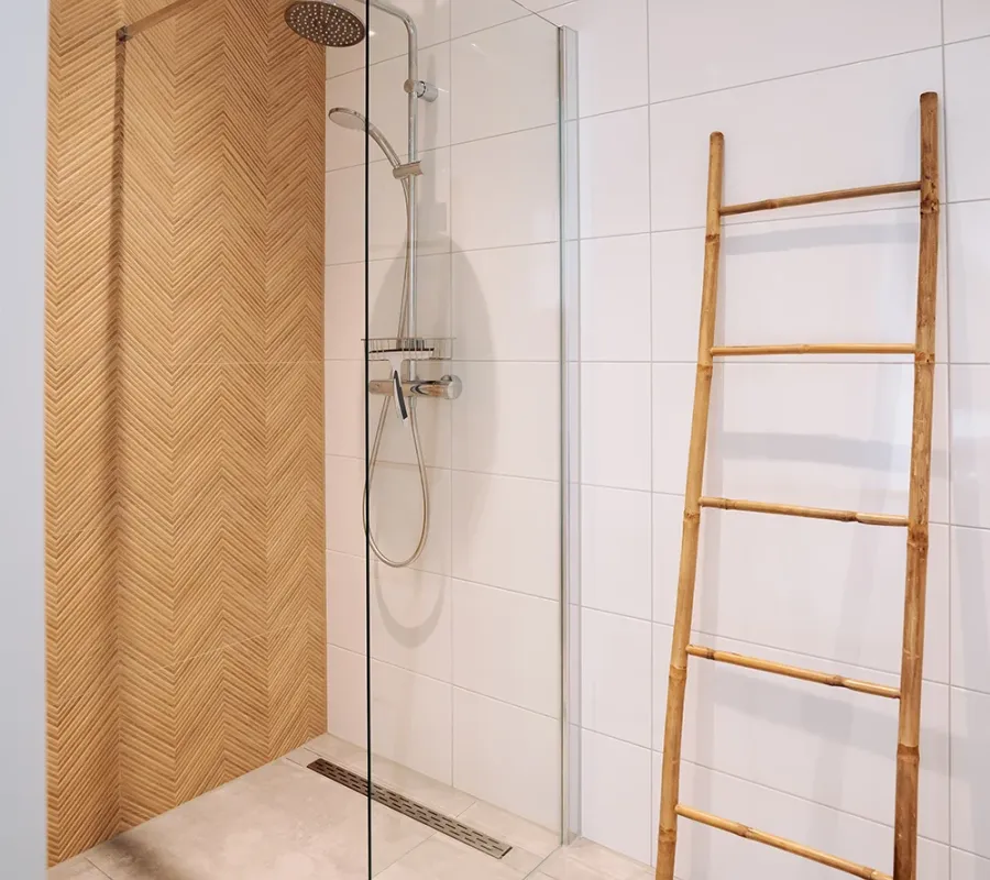 Verhuurbeheer-Texel_vakantiehuis-noordwester_badkamer_01.webp