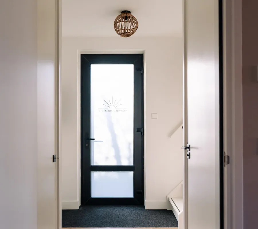 Verhuurbeheer-Texel_vakantiehuis-noordwester_hal.webp